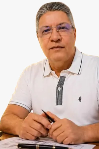 Roberto Francisco, corretor de imóveis, CRECI 31656-F